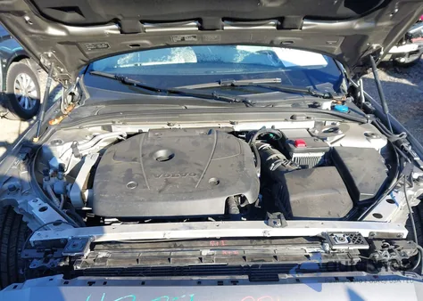 2019 Volvo S60 T6 Momentum from USA, damaged, VIN 7JRA22TKXKG017522